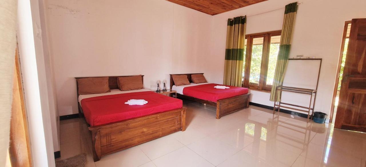 Italian Guest Hotel Trincomalee Ngoại thất bức ảnh